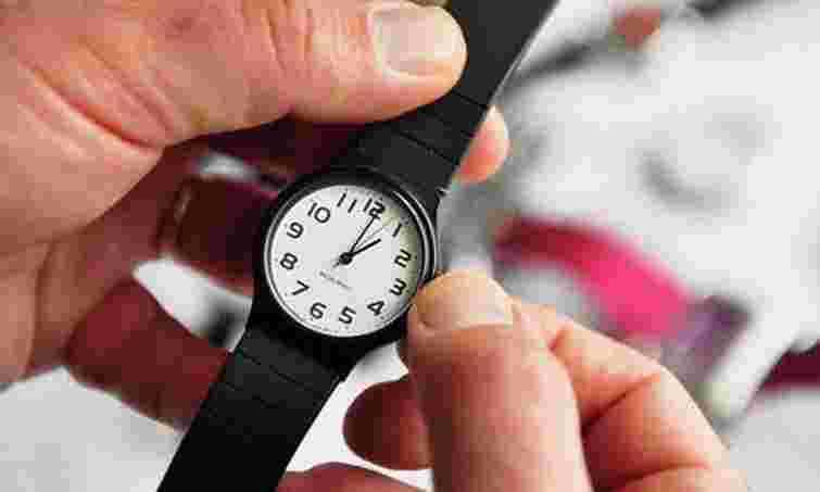 Цієї ночі Україна переходить на зимовий час