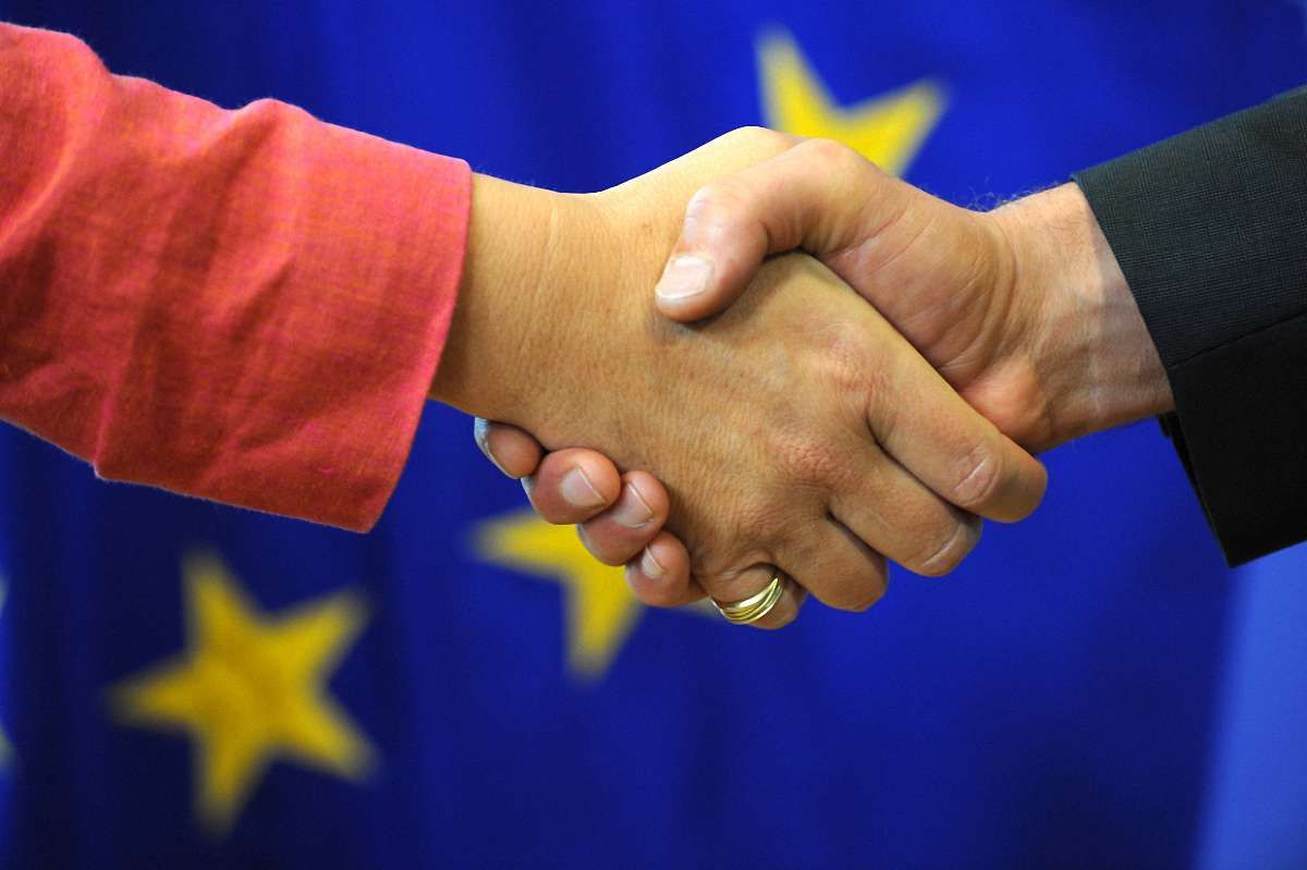 Труднощі перекладу: В ЄС та України відрізняється текст угоди про асоціацію, – експерт