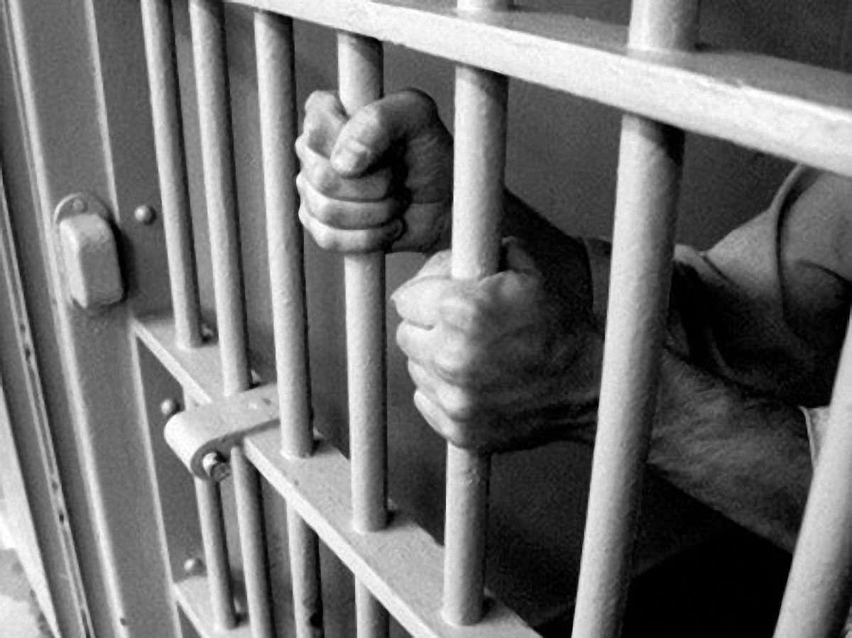 Євросуд зобов’язав Україну виплатити в’язневі €7 тис. за катування