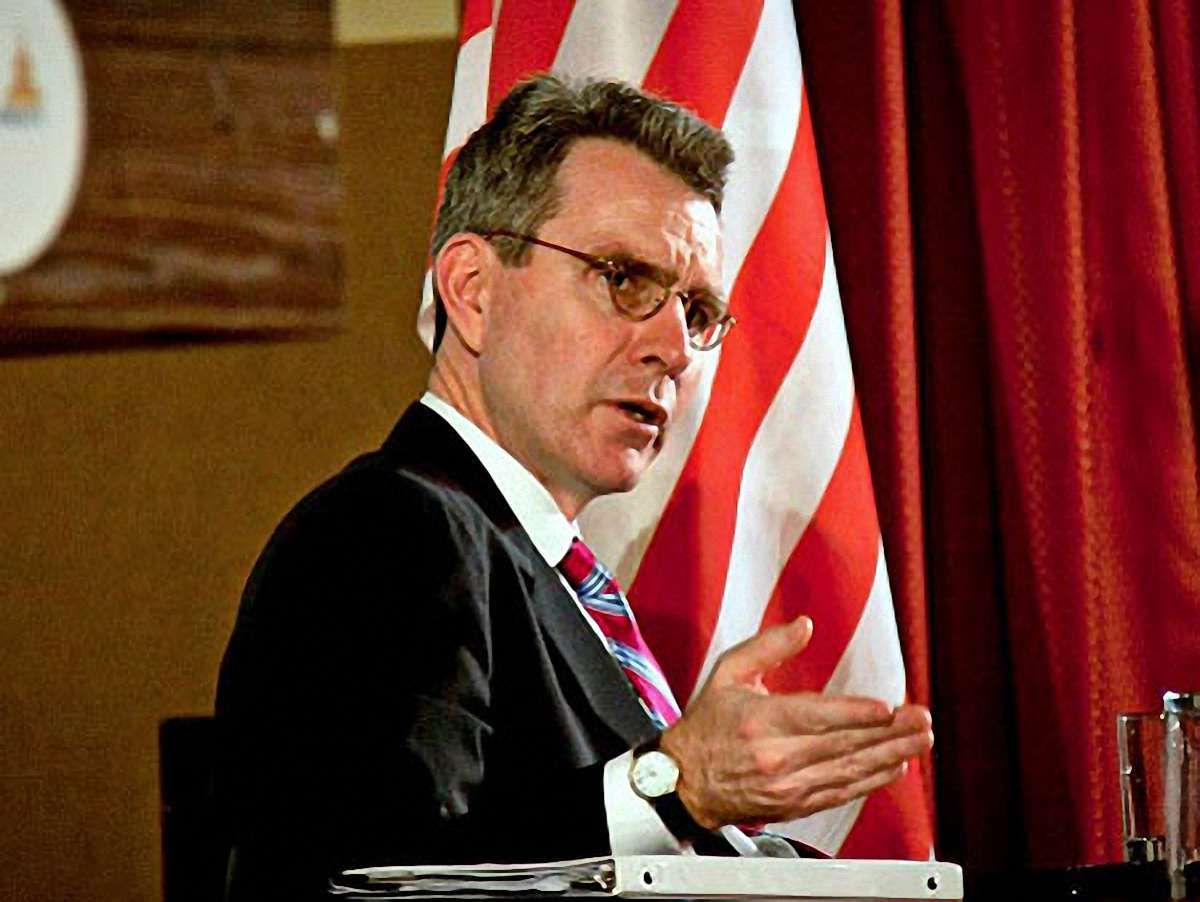 США вважають «неприйнятним» тиск Росії на Україну, – Пайєтт