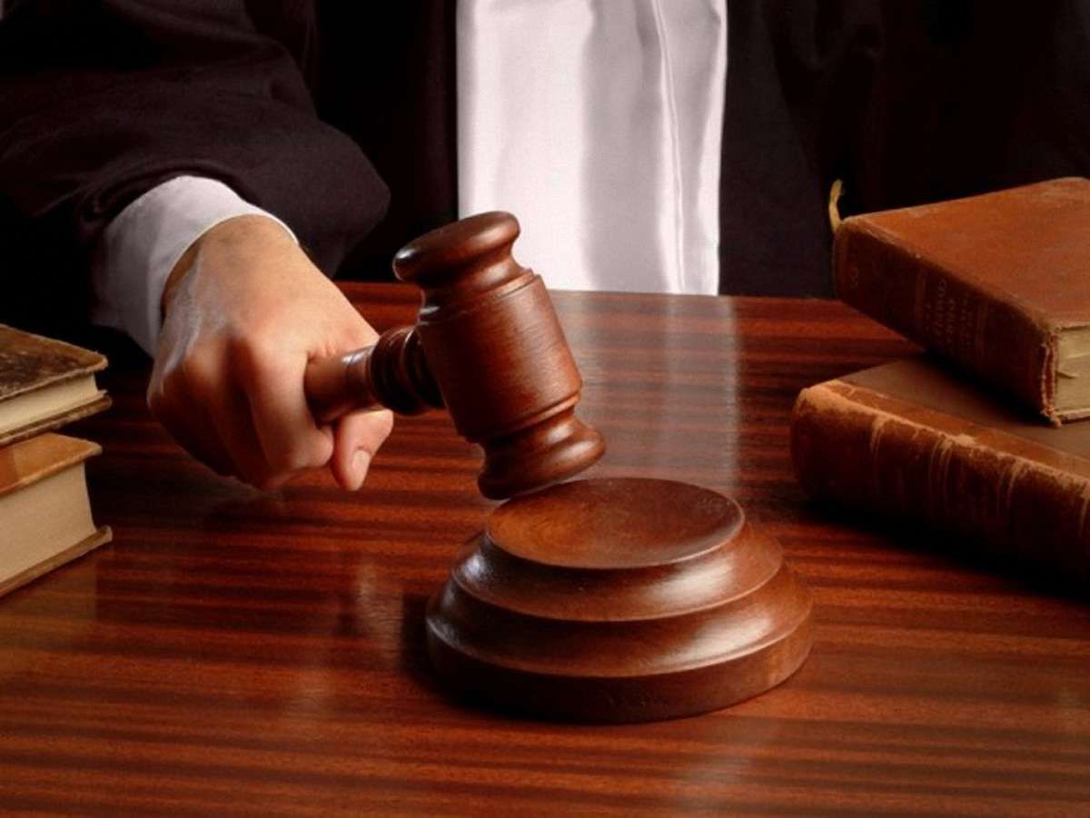 Суд щодо членства Фаріон в КПРС роблять негласним, – позивач