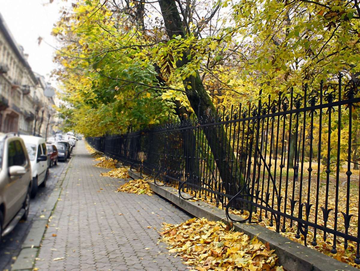 Львів’яни знову зекономлять: у квартирах вимкнуть тепло