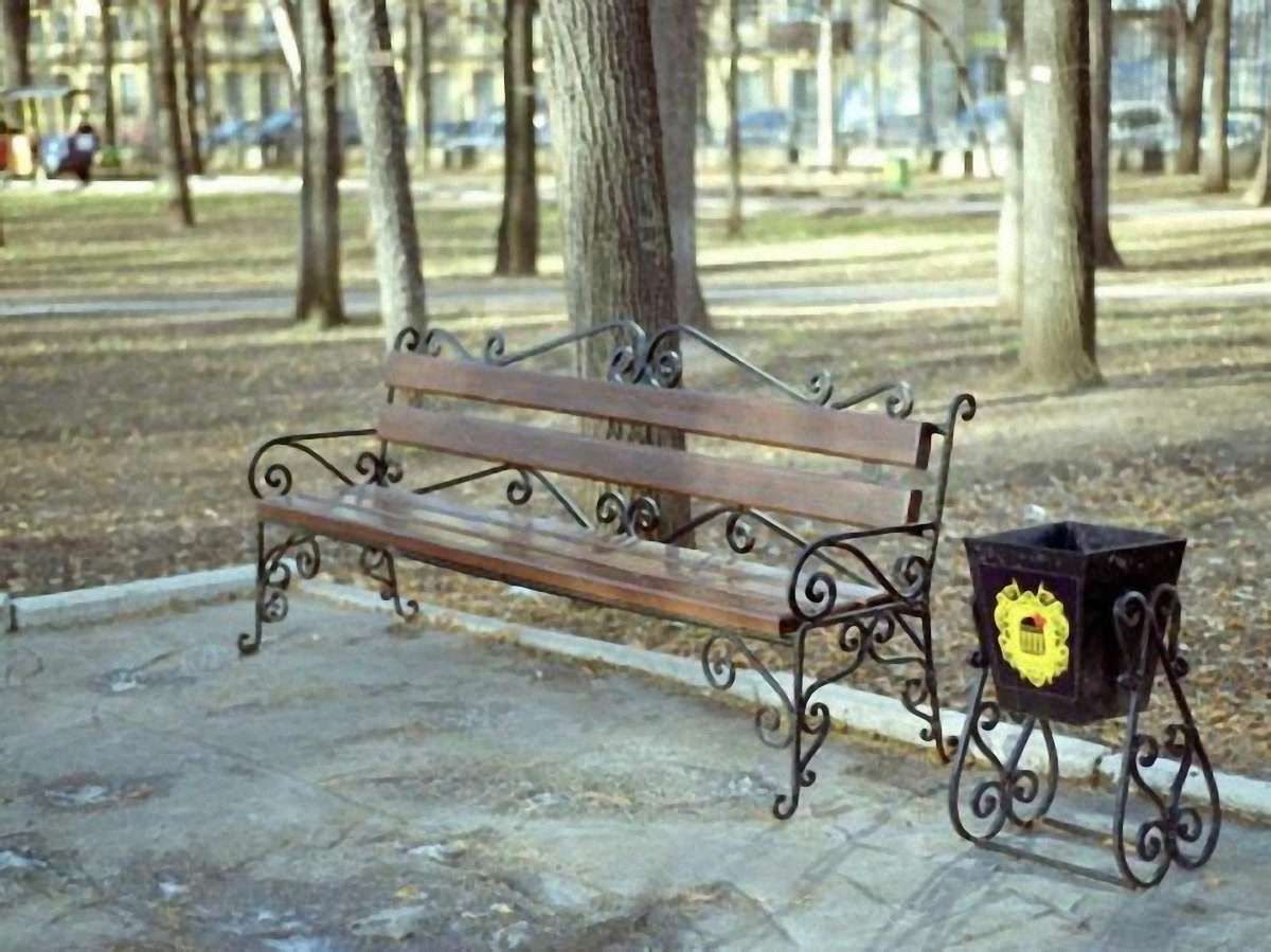 У львівських парках встановлять урни для роздільного збору сміття
