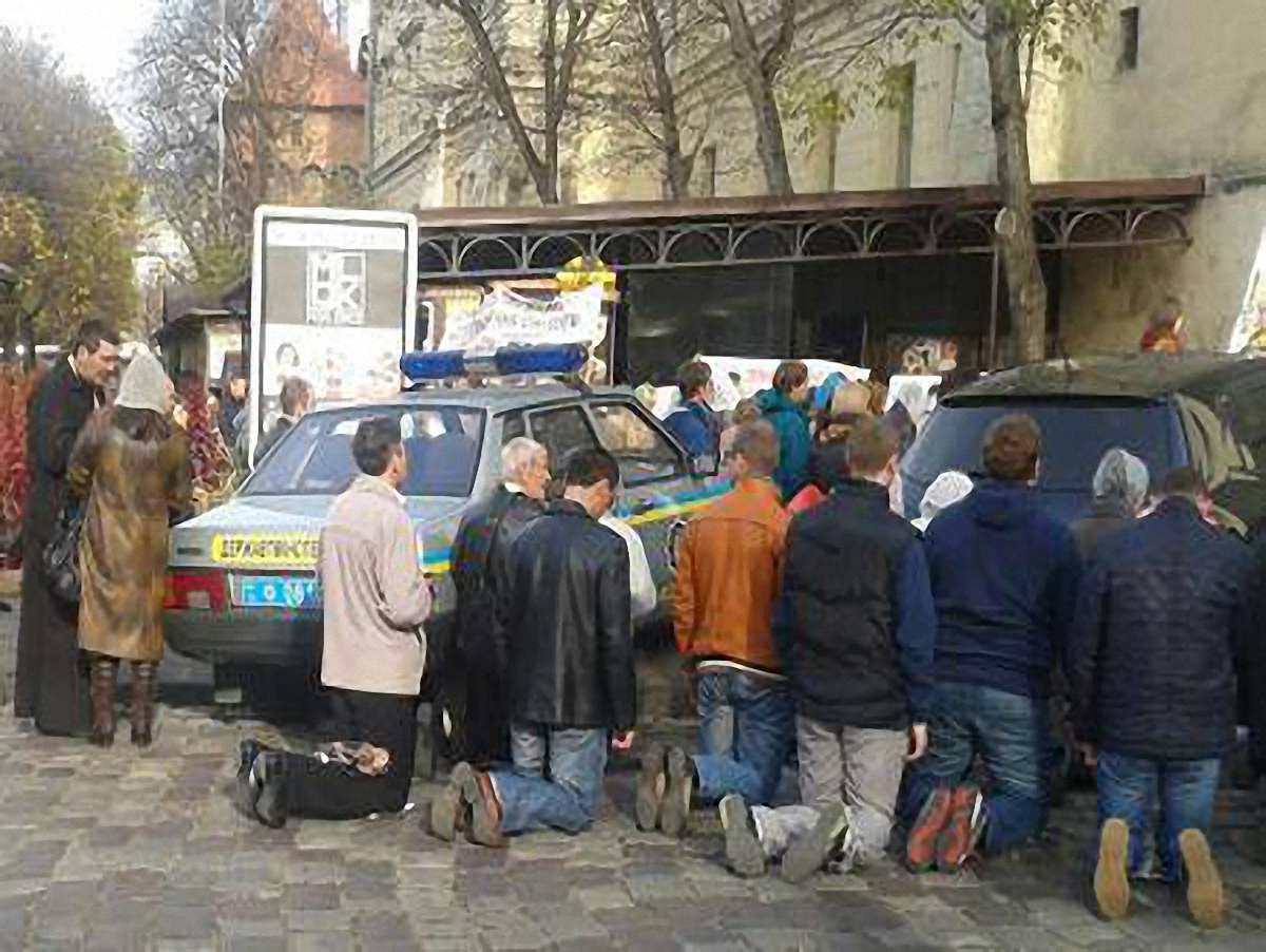 Олег Сало обіцяє розібратися із сектою Догнала