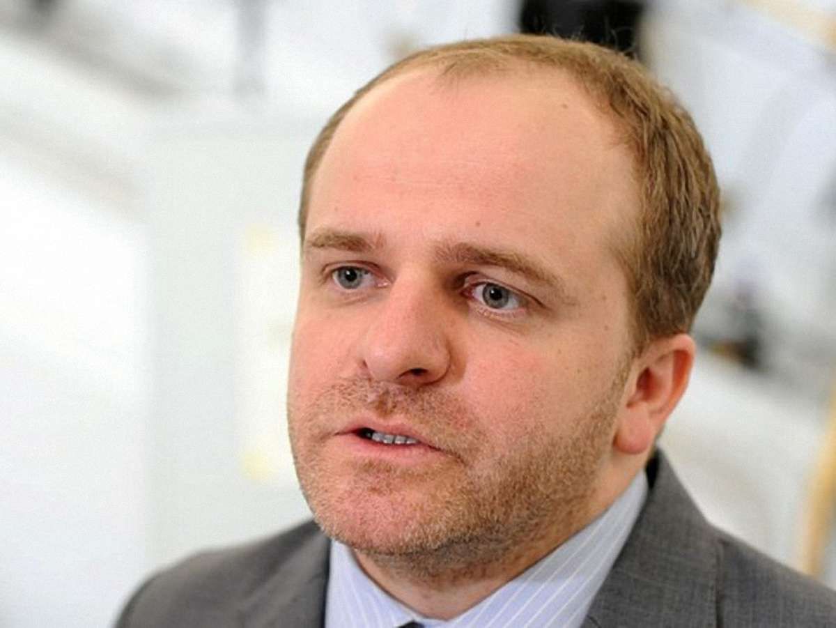 Росія уже в березні 2014-го може переглянути політику щодо України, – євродепутат
