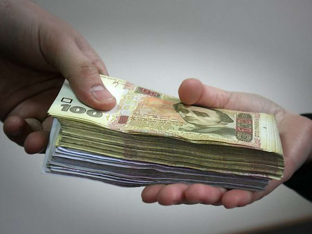 Ще двоє мешканців Львівщини віддали гроші телефонним шахраям