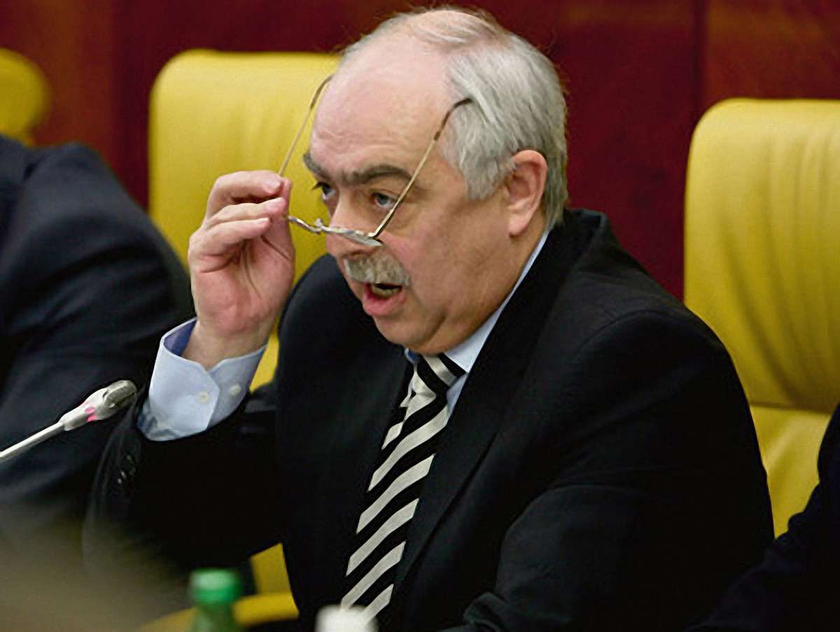 Віце-президент ФФУ подав у відставку після скандалу з "Ареною Львів"
