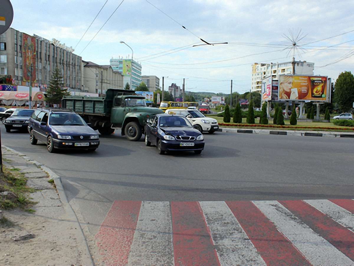 За добу на Львівщині у ДТП загинули два пішоходи