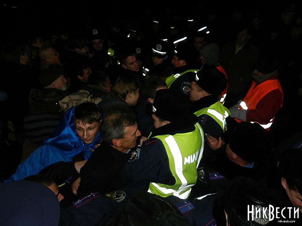 Міліція спробувала розігнати мітинг в Миколаєві
