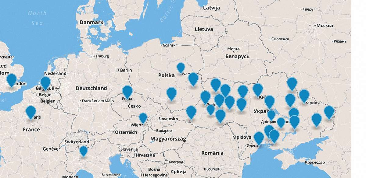 Акції протесту проти зриву угоди з ЄС ширяться Україною і світом