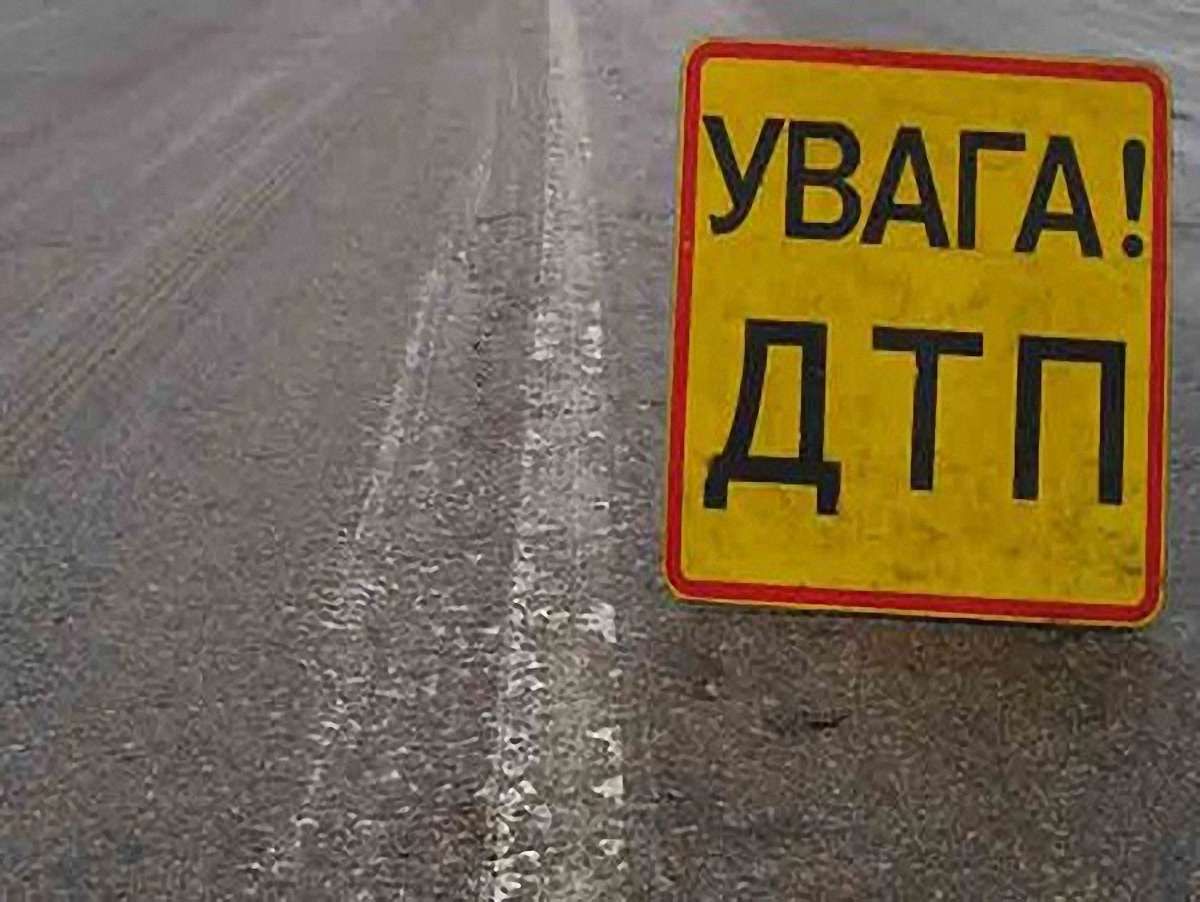 На Львівщині перекинулось авто: загинув 19-річний пасажир