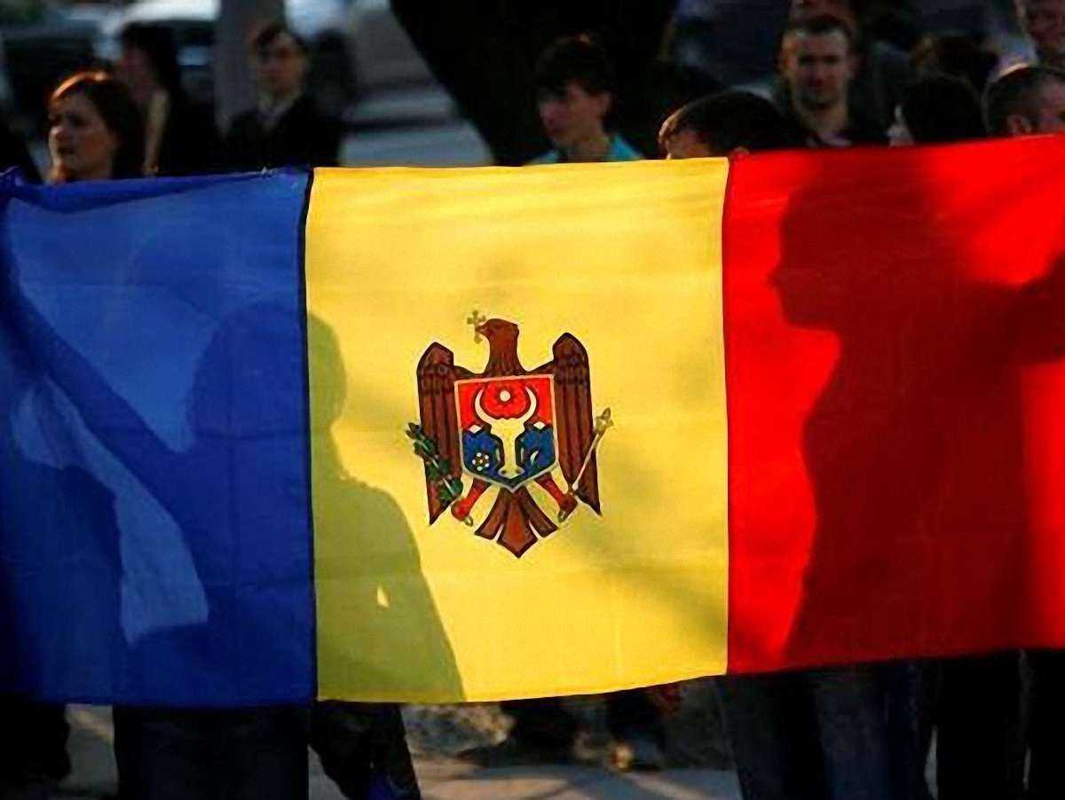 Єврокомісія запропонувала скасувати візи для громадян Молдови