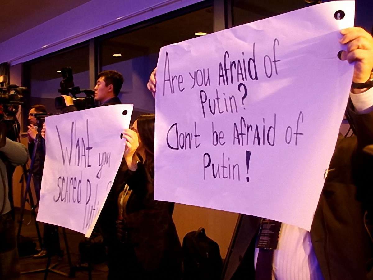 У Вільнюсі Арбузова запитали, чому він боїться Путіна