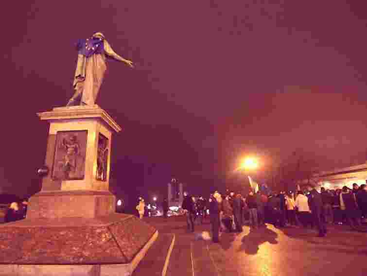 В Одесі студентам забороняють виходити на Євромайдан