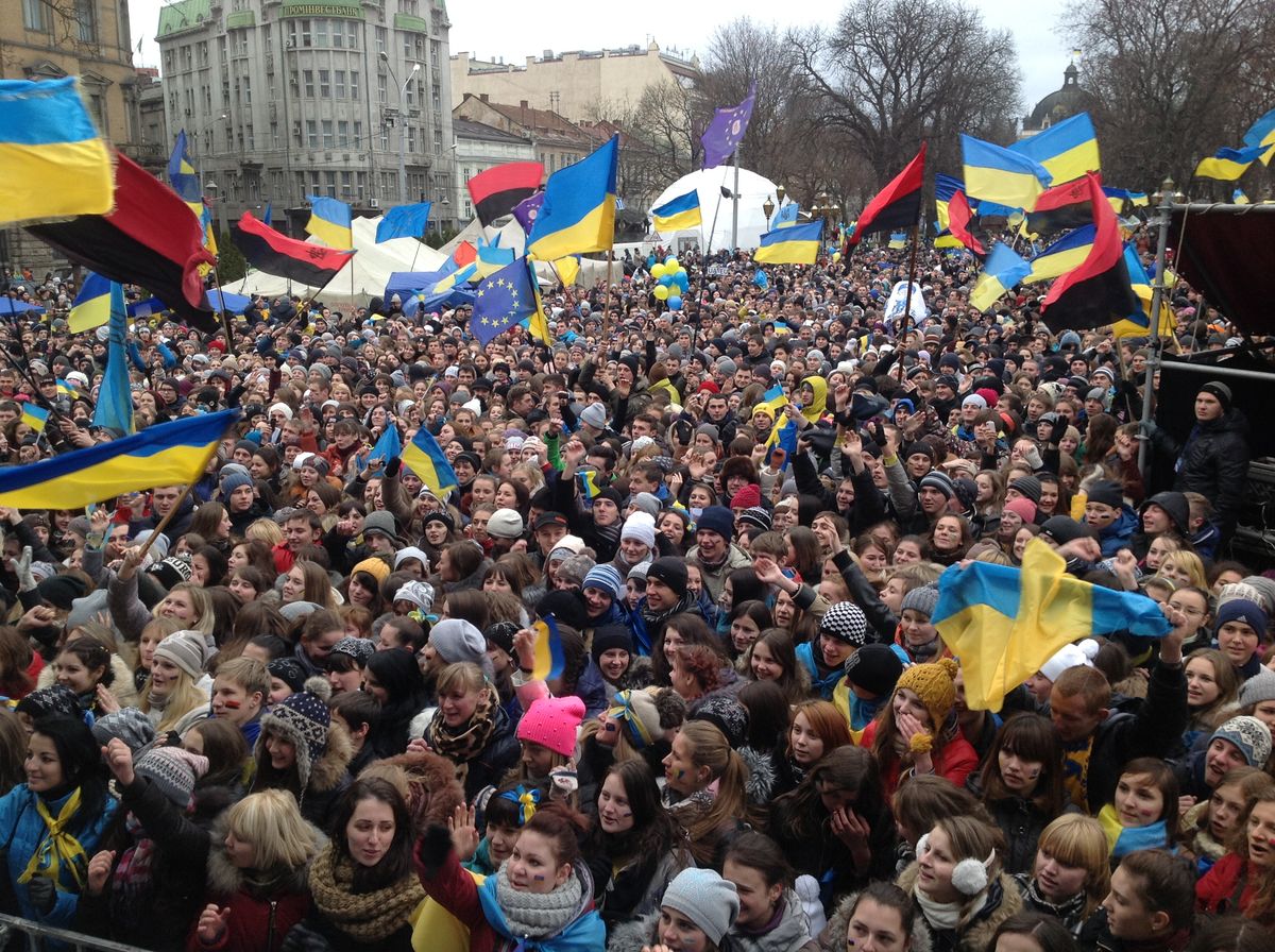 Євромайдан у Львові танцював гарлем-шейк під пісню Гайтани