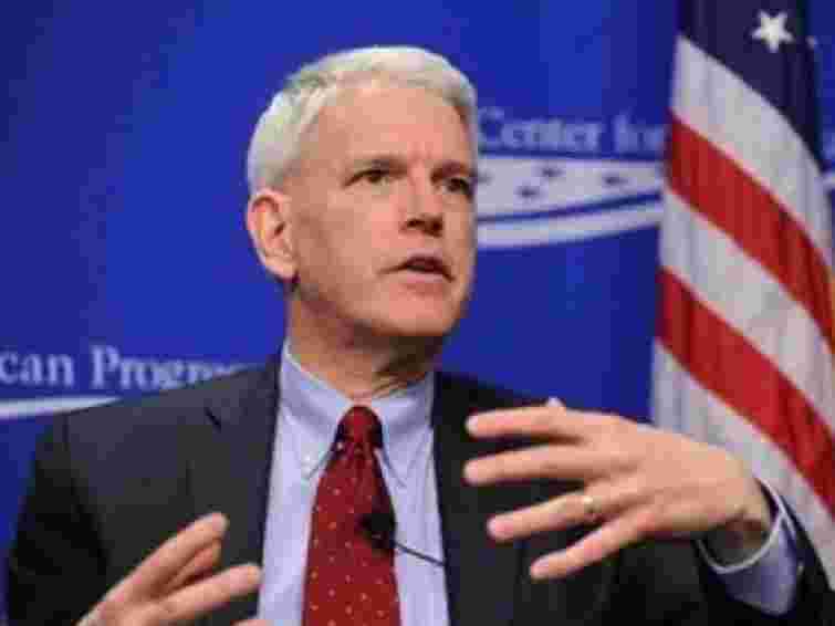 Застосування сили поглибить ізоляцію Януковича, – екс-посол США