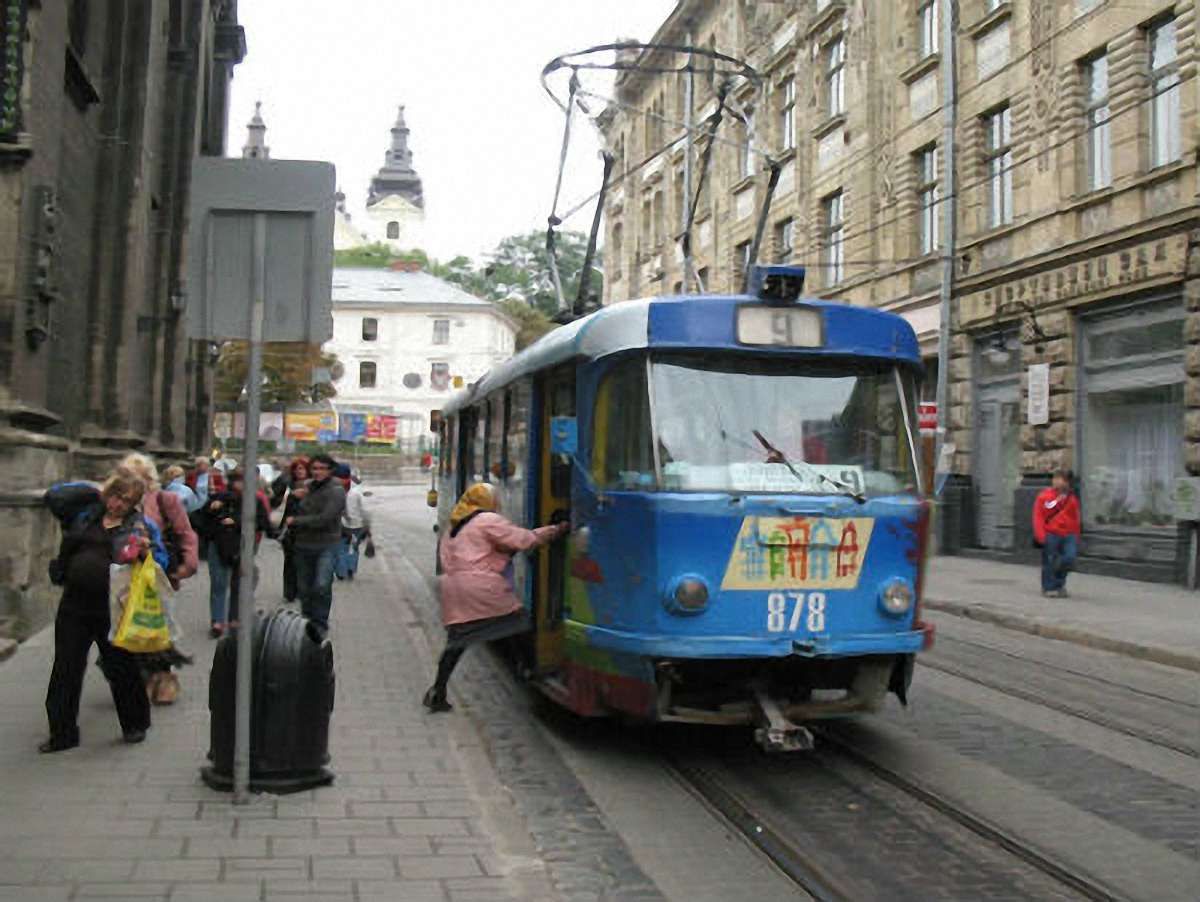 Вулиці Руську і Памви Беринди закрили для проїзду (схема)