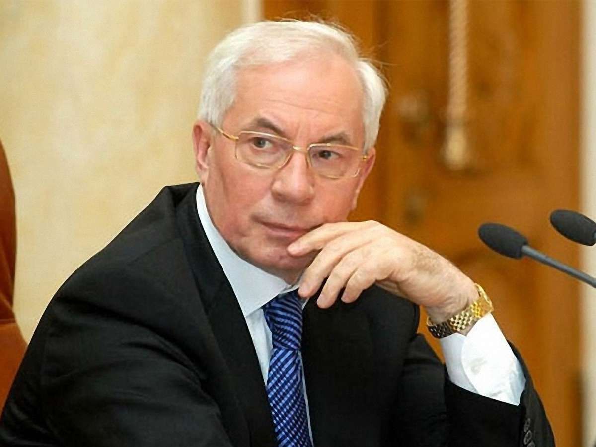 Азаров запропонував опозиції сісти за стіл переговорів