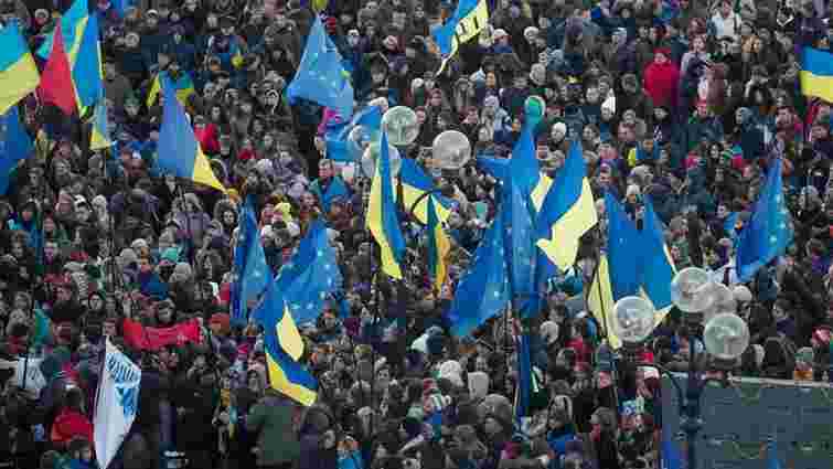 На Євромайдан приїхали Саакашвілі та делегація ЄНП