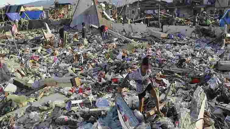 Тайфун на Філіппінах: кількість жертв досі зростає