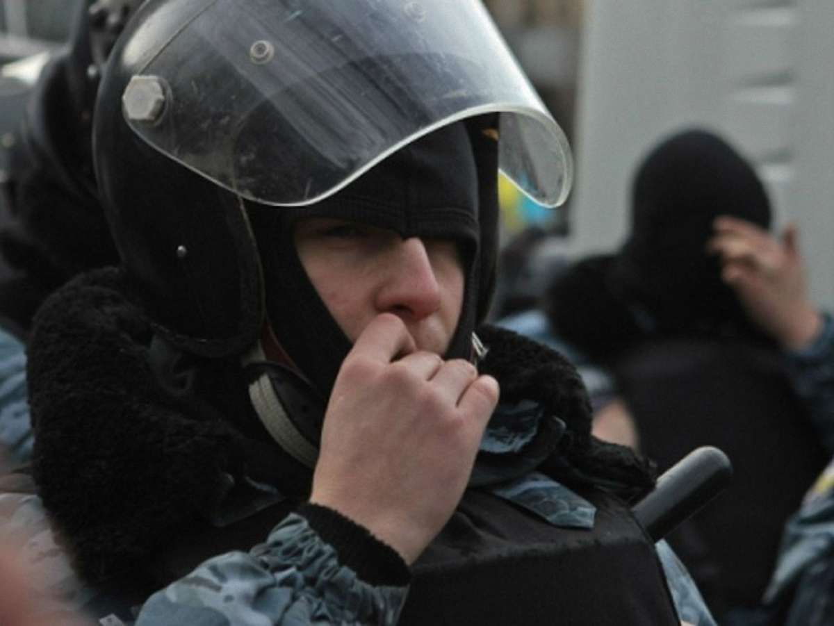 Маріїнський парк, Рада та Кабмін під посиленою охороною міліції