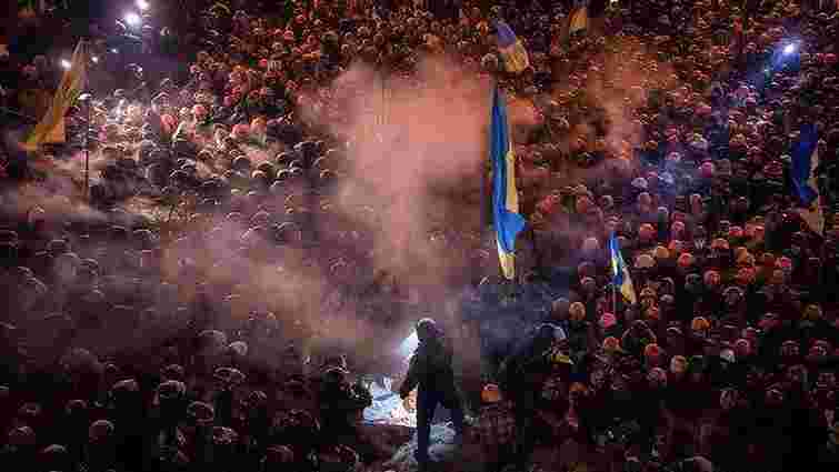 На Майдані у Києві вже тисячі людей