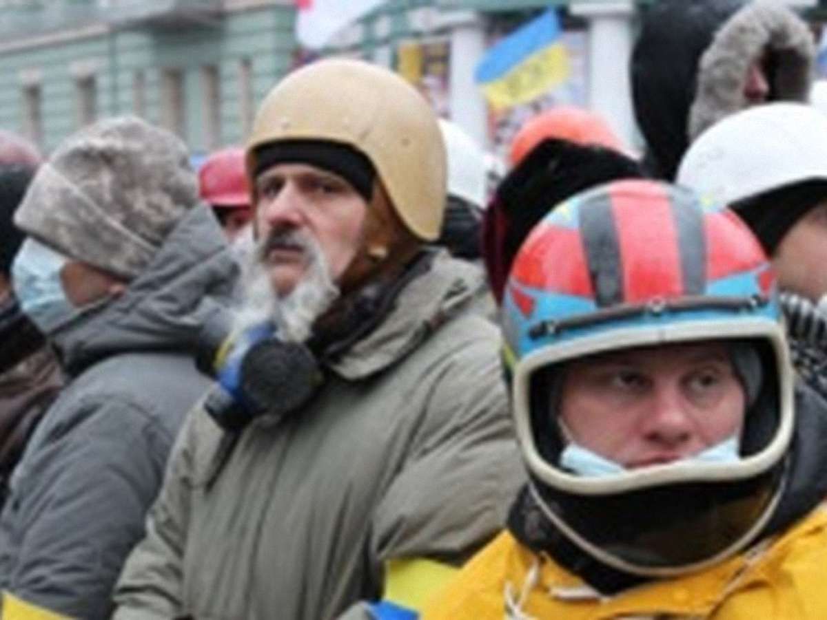 У самообороні Євромайдану вже 4 тисячі людей