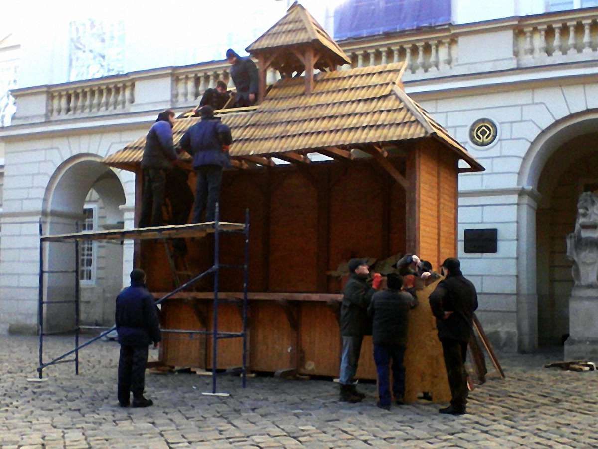 Завтра у Львові почнуть встановлювати Різдвяну шопку