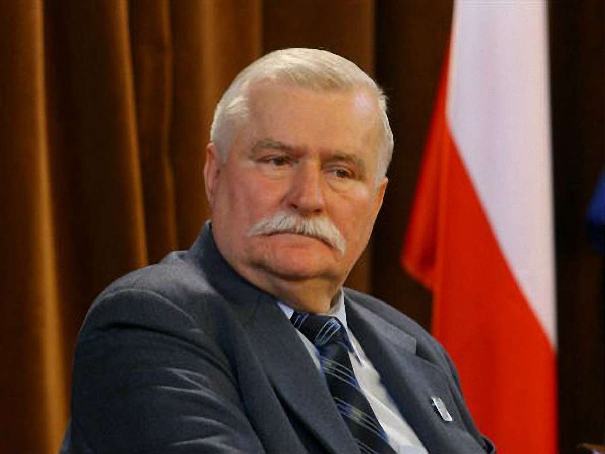 В Україні нема лідера і партії, які могли б повалити владу, - Валенса