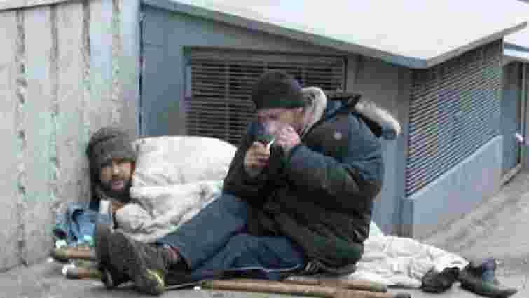 Львів’ян просять повідомляти про бездомних осіб