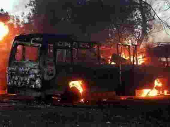 На Львівщині під час руху загорівся рейсовий автобус з пасажирами