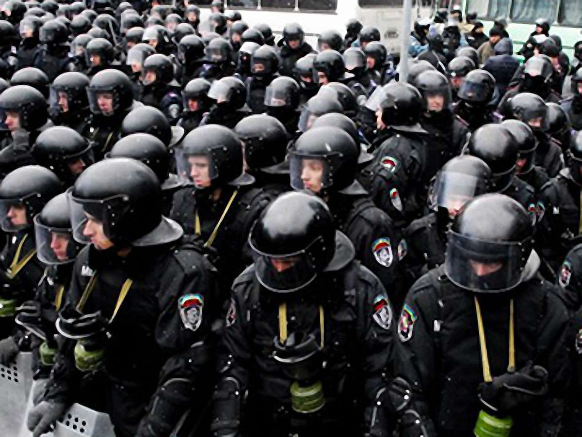 Силовики заблокували доступ до Майдану