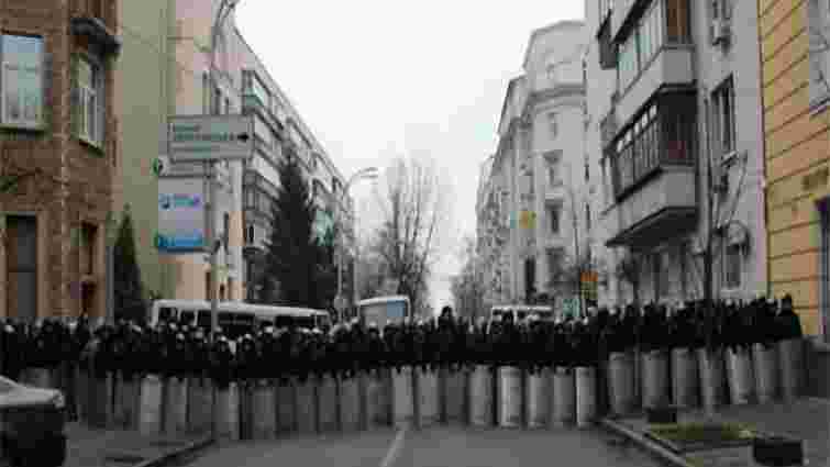 Силовики блокують центр Києва через кортеж Януковича (фото)