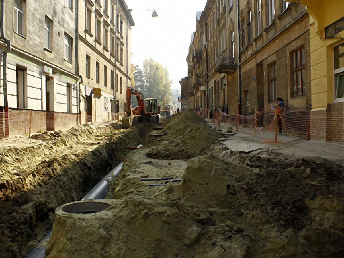 Вулиці Хмельницького і Замарстинівську відкриють наступного року