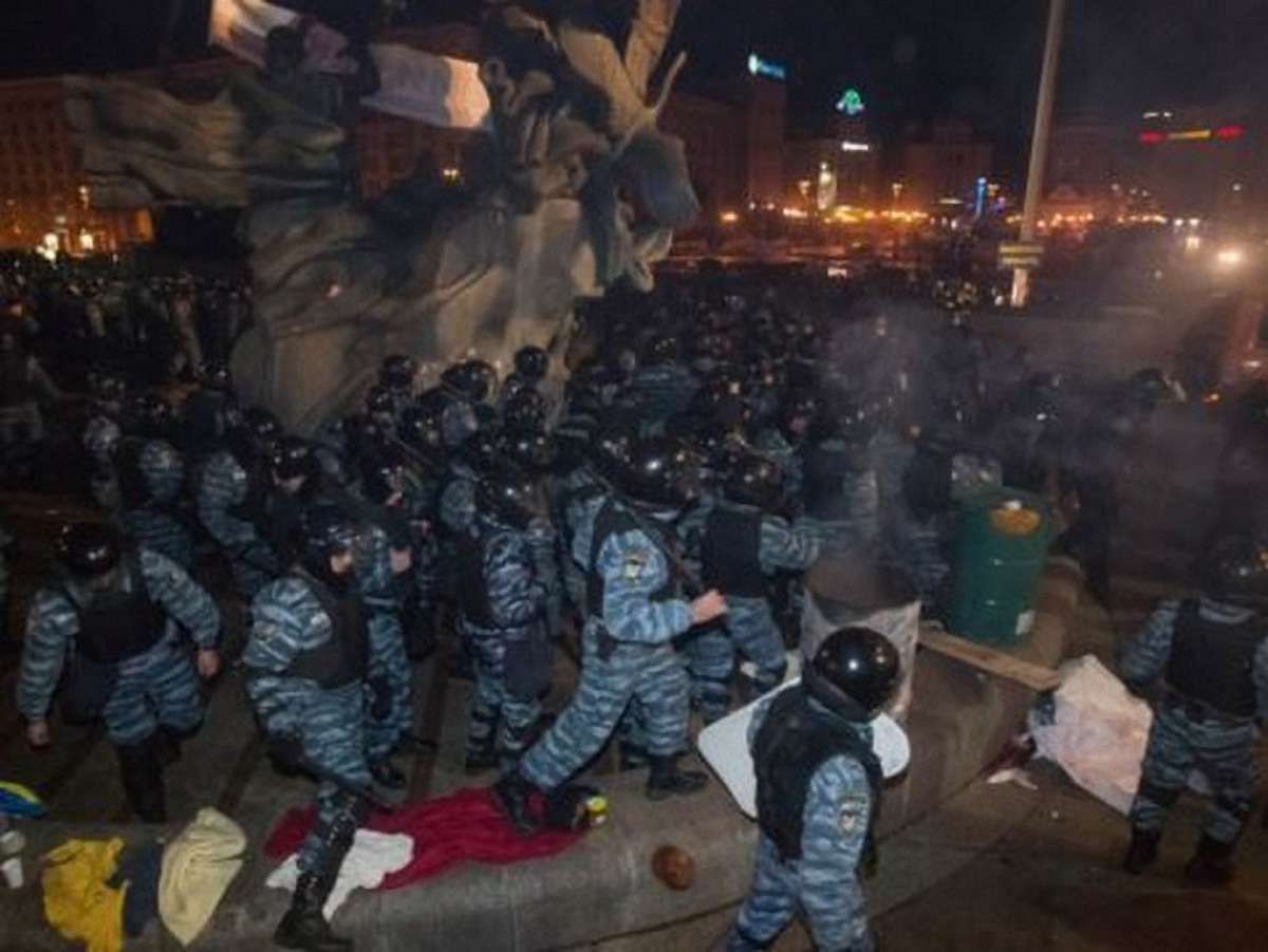 Майдан сьогодні вшановує пам’ять подій силового розгону 30 листопада