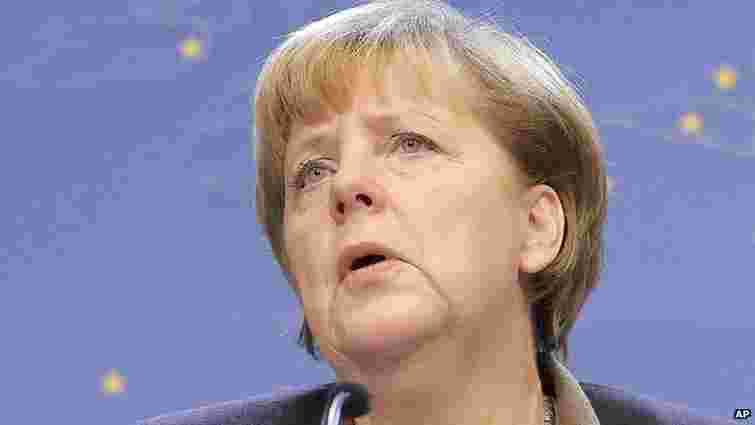 Ангела Меркель отримала перелом кісток тазу