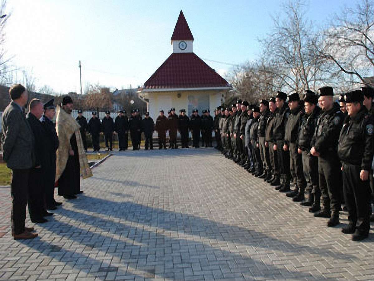 В МВС попередили, що на Різдво міліція особливо стерегтиме порядок біля церков