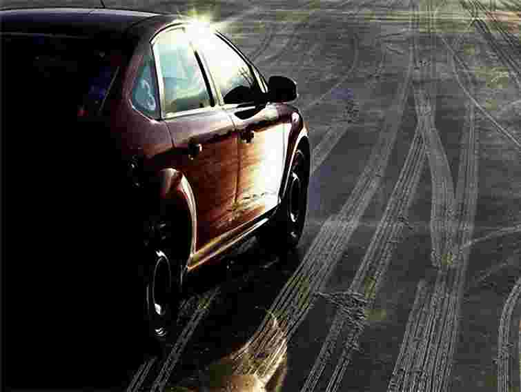 Водіїв попереджають про ожеледицю на дорогах Львова