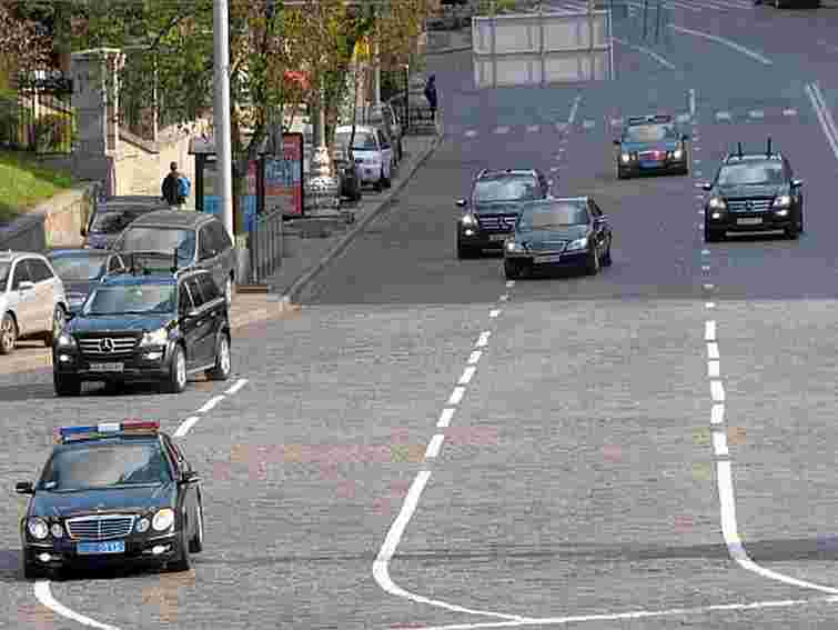 "Україна без кортежів" – нова акція Євромайдану