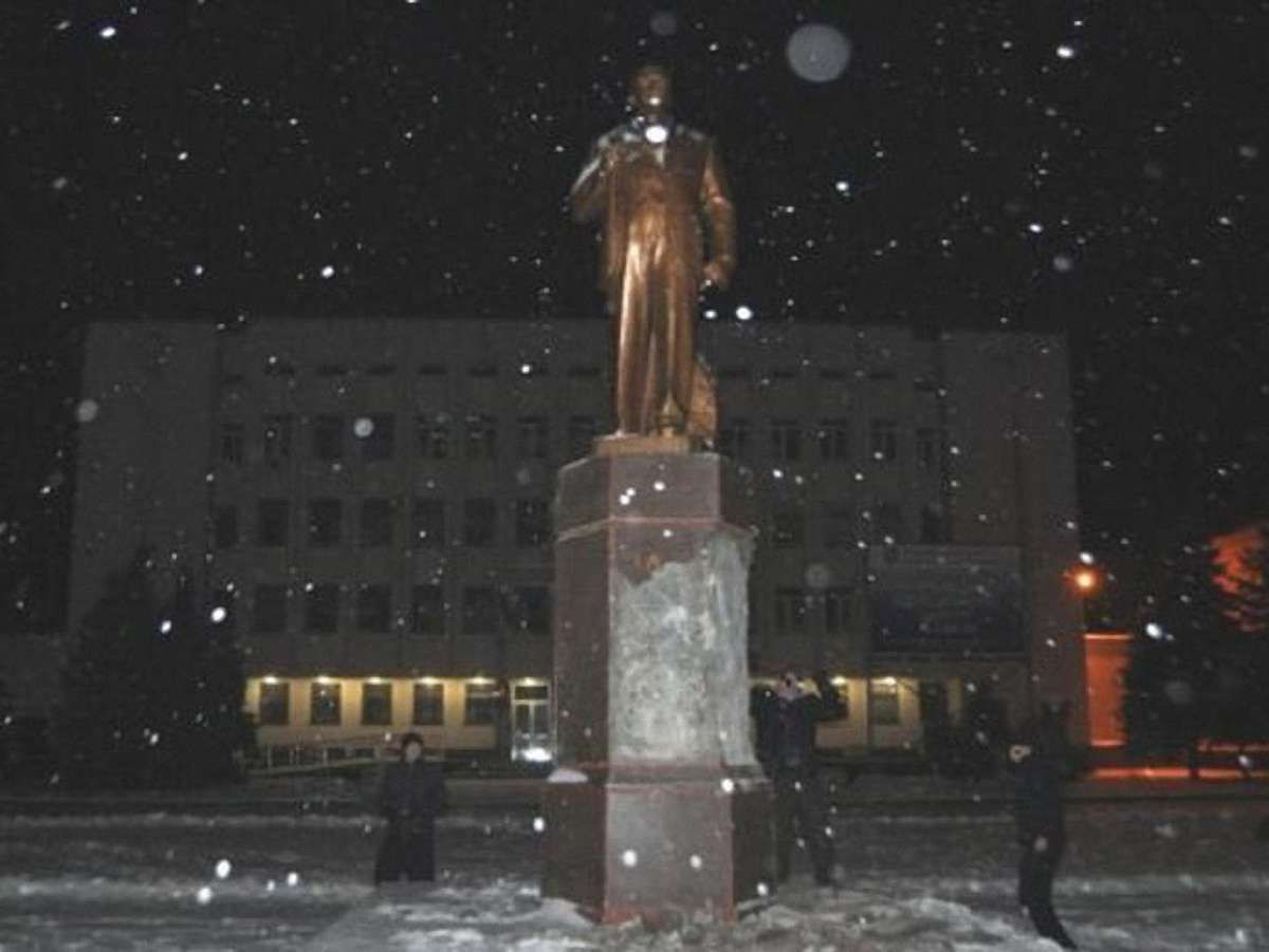 Пам’ятник Леніну в Борисполі можуть поставити на сигналізацію