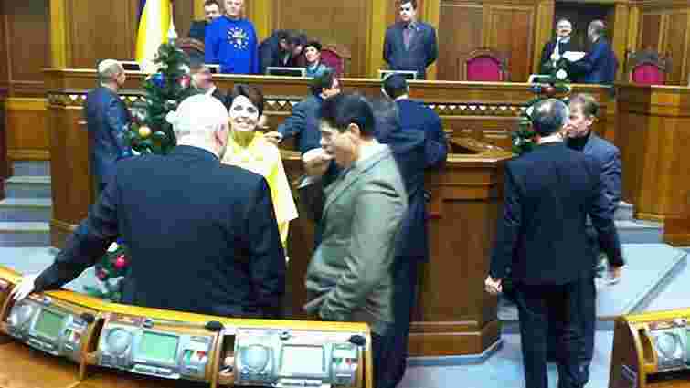 За 1 хвилину Рибак відкрив та закрив засідання Верховної Ради