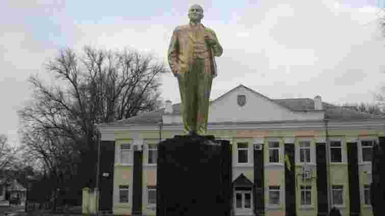На Полтавщині відновили пам'ятник Леніну