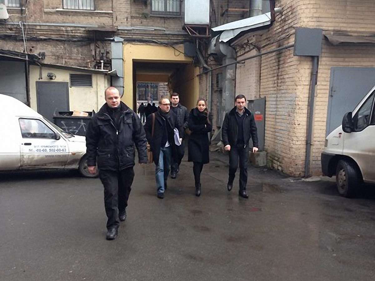 Власенко звинуватив свою екс-дружину у підкупі свідків (відео)