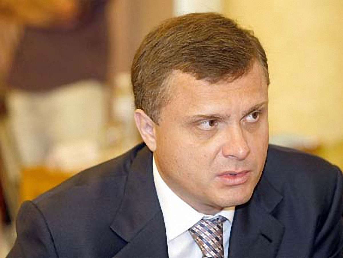 Янукович звільнив Льовочкіна