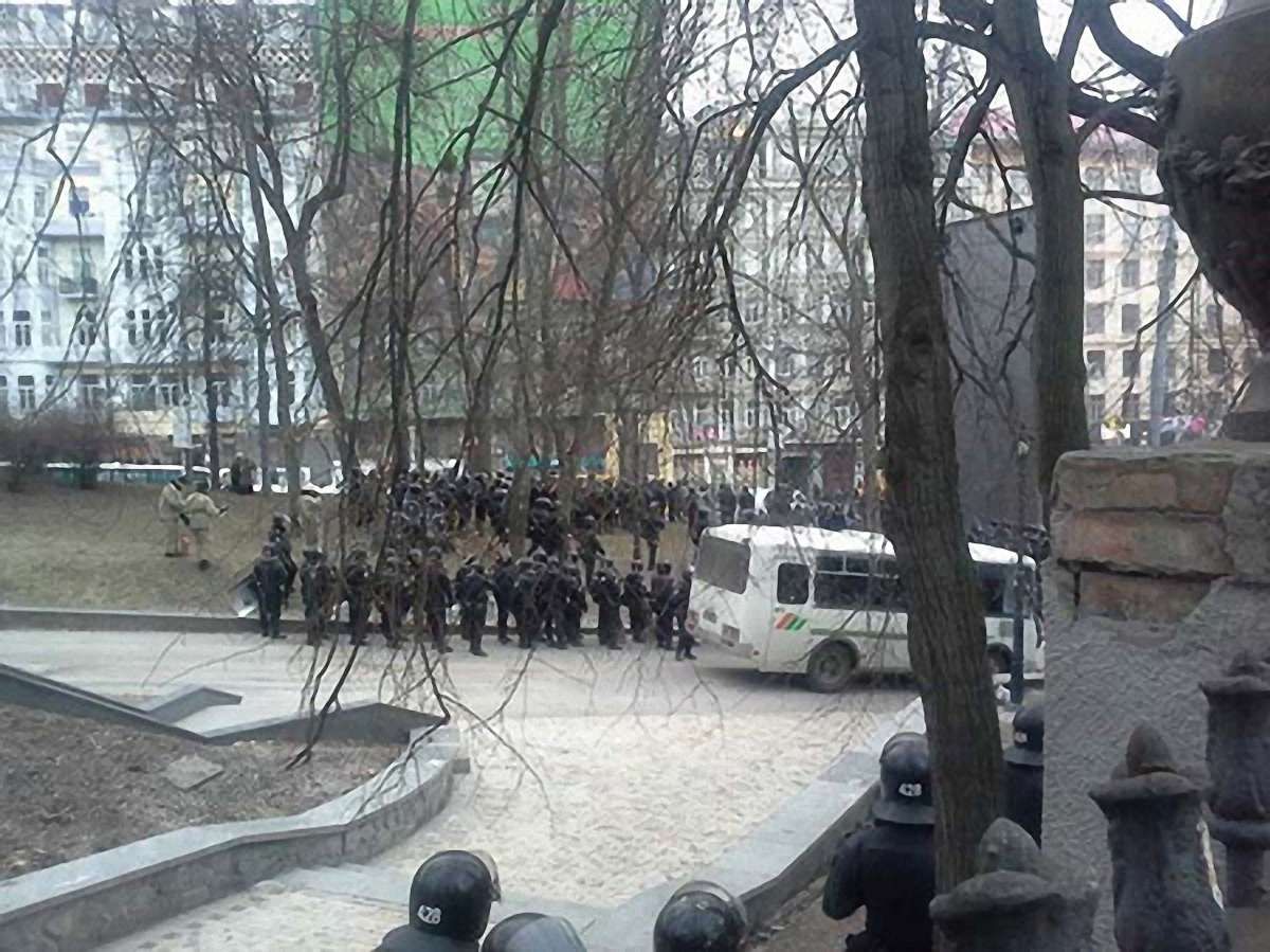 Опозиція підготувала п’ять вимог до Януковича