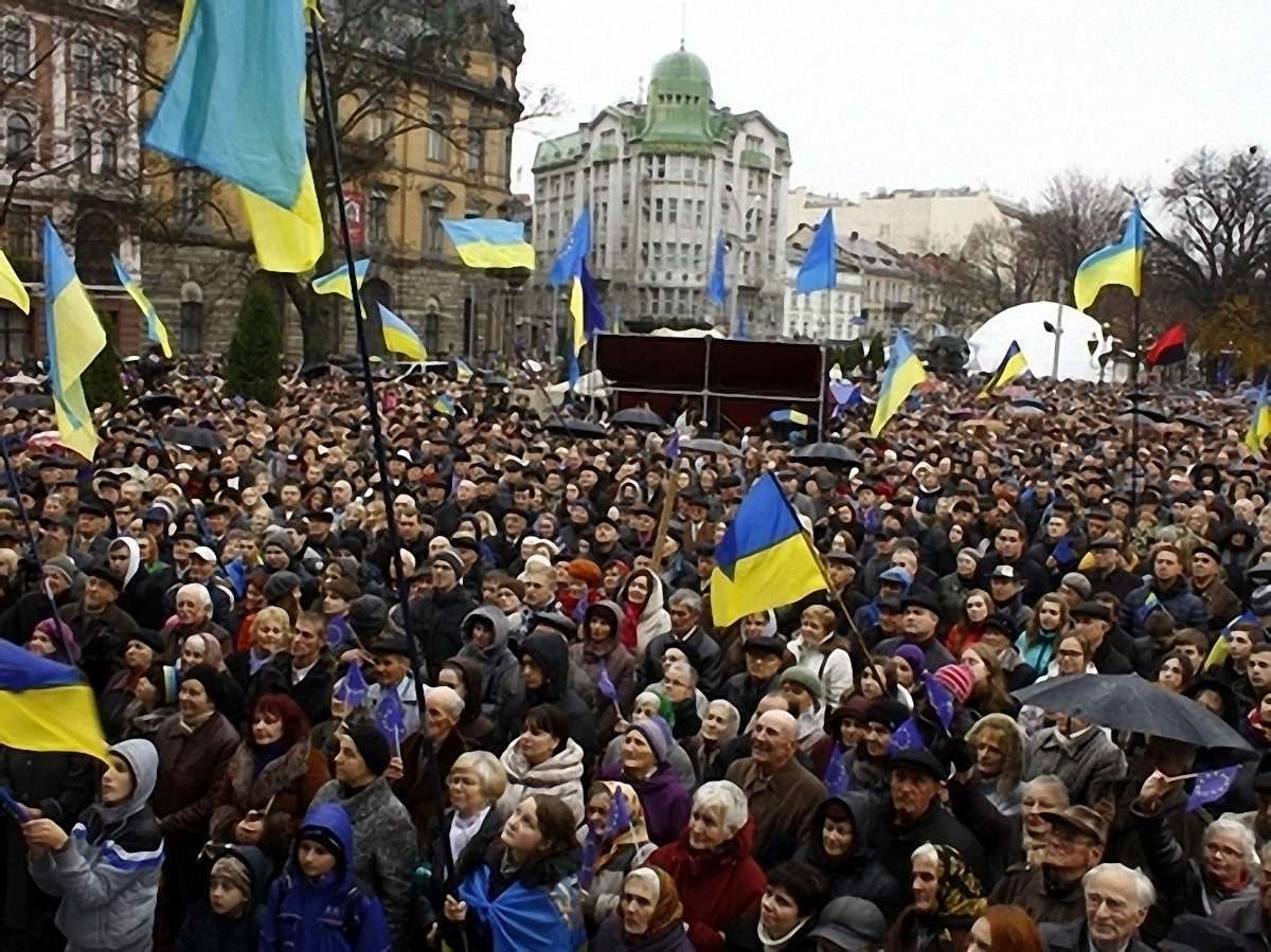 Листівки Євромайдану у Львові друкуватимуть таємно