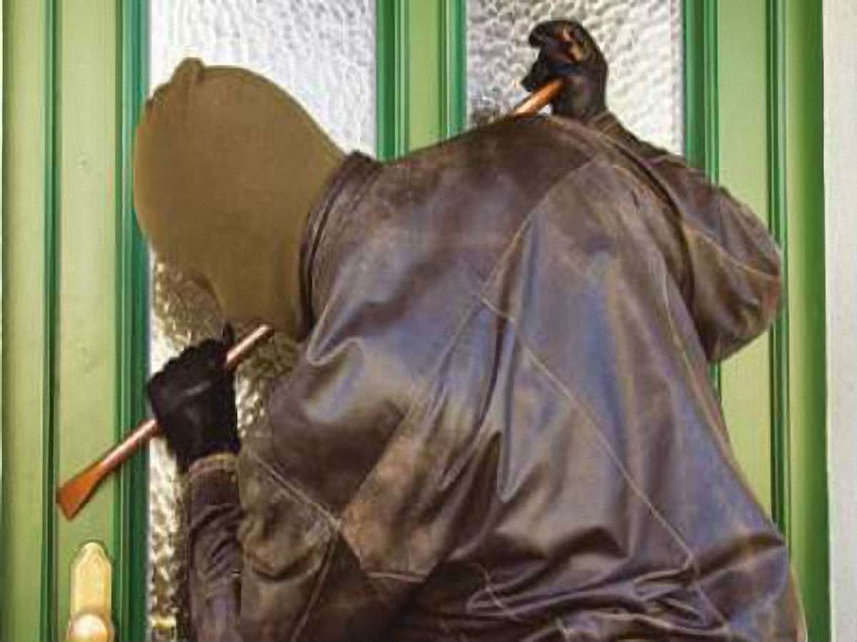 У Львові вночі пограбували бібліотеку