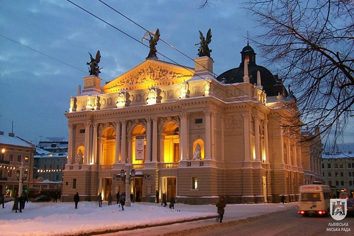 Урочистості з нагоди Дня Соборності у львівській Опері скасували