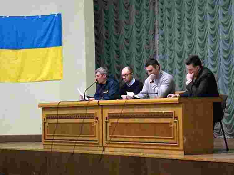 Народна Рада: влада поставила країну на межу війни