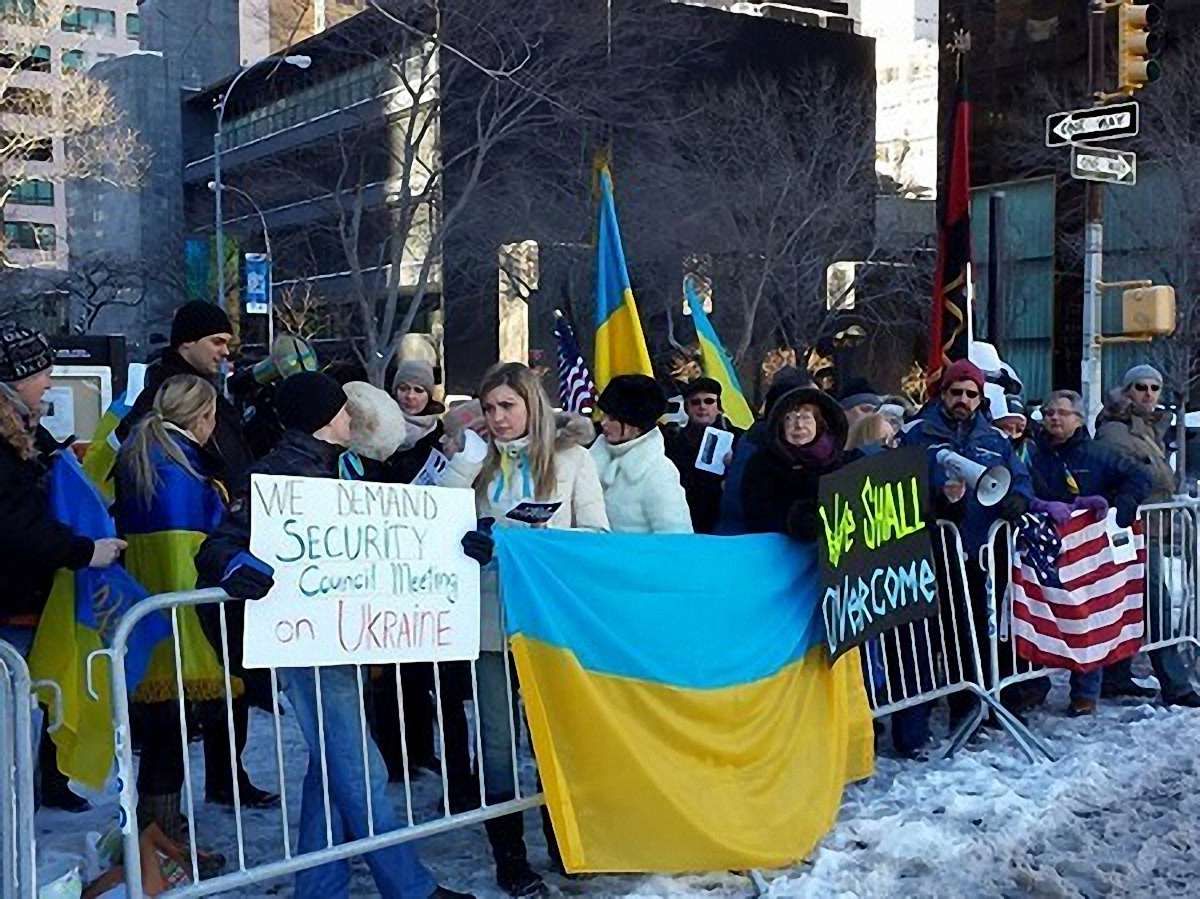 Українці пікетують ООН, Давос та дипустанови США і Європи